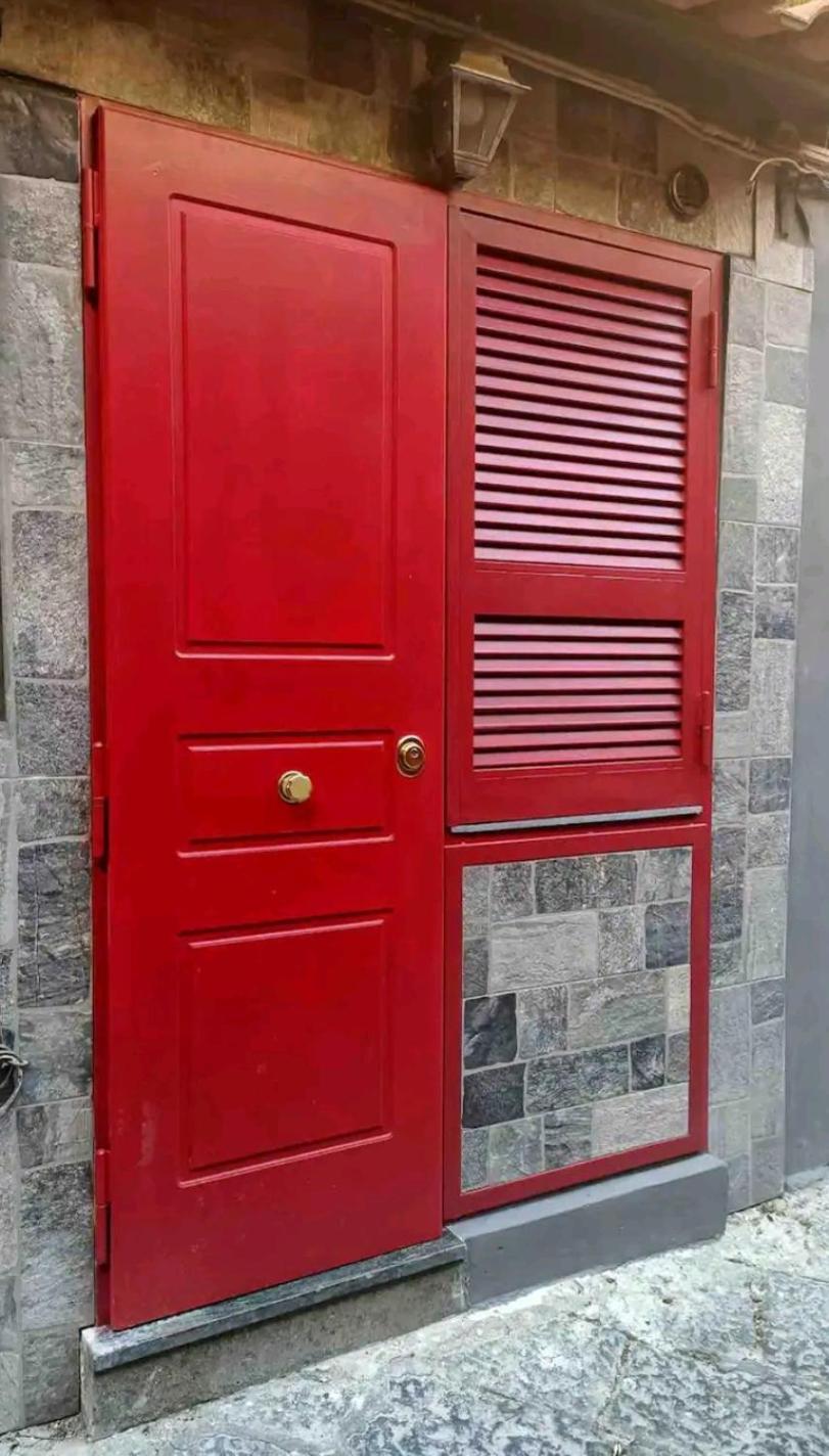 La Casa Di Leo Apartment Naples Luaran gambar